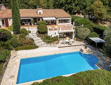 Vrijstaande woning in Seillans