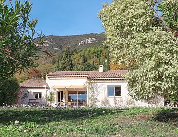Vrijstaande woning in  Seillans - Montauroux (Achterland Can