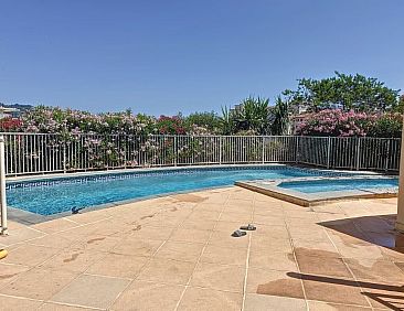 Appartement 2 bedroom 2 bathrooms with pool 339