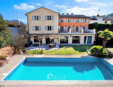 Vrijstaande woning in Valbonne