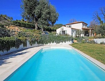 Vakantiehuis Côte d'Azur ganze Villa beheizter Pool Meerbli
