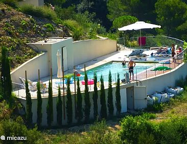 Riante, zeer ruime villa Lou Paradou