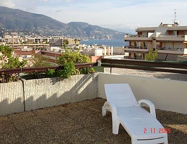 Appartement Ruhige Tourismusmöblierung mit Balkon und Pool