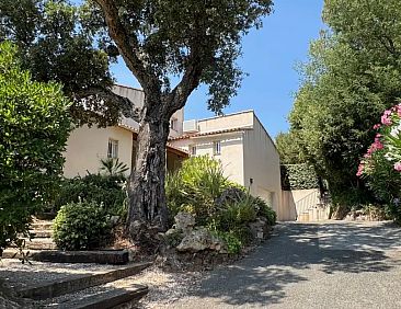 Villa Paranis