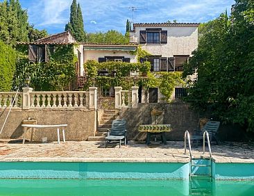 Vrijstaande woning in  Bagnols-En-Forêt (Achterland Fréjus