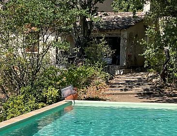 Vakantiehuisje in Entrecasteaux