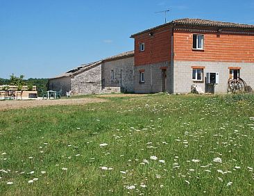 Vrijstaande woning in Montaigu-De-Quercy