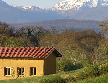 Natuurlijk gebouwd vakantiehuis