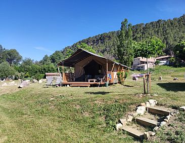 Lodgetent met badkamer