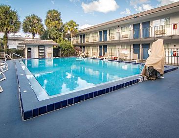 Motel 6-Kissimmee, FL - Orlando