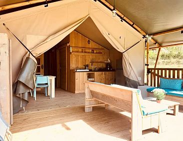 Lodgetent met badkamer