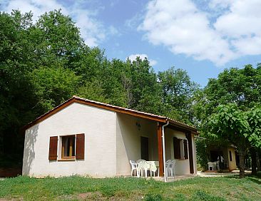 Vakantiehuis Domäne mit Jacuzzi