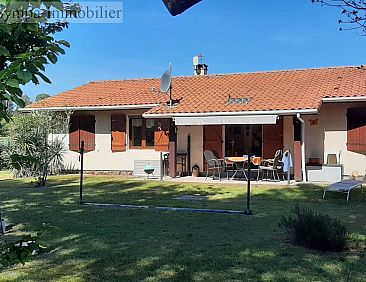 Geschakelde woning in Lit Et Mixe