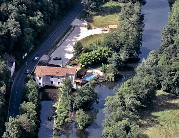 Vrijstaande woning in Bourdeilles