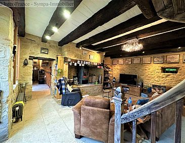 Vrijstaande woning in Génis