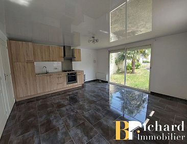 Vrijstaande woning in Laon