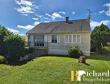 Vrijstaande woning in Laon