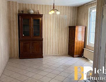 Vrijstaande woning in Laon