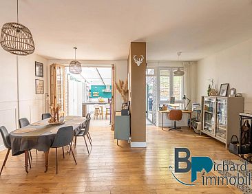 Vrijstaande woning in Laon