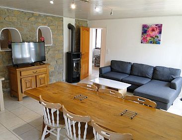 Appartement Saine Montagne du Jura mit Spa Sauna Fluss