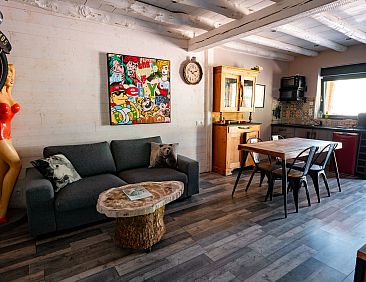 Vakantiehuis Domäne "Leons Garage"