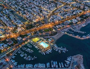 Vrijstaande woning in Glyfada, Ano Glyfada