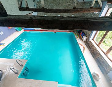 Magnifique habitation pour 5 adultes avec piscine intérieur