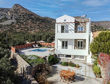 Vrijstaande woning in Elounda