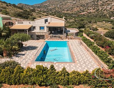 Vrijstaande woning in Plakias