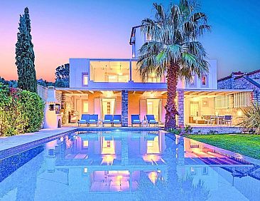 Vakantiehuis Cretan Mansion mit beheiztem Pool