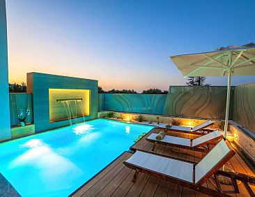 Vakantiehuis Perla Nera Villa mit privatem beheiztem Pool