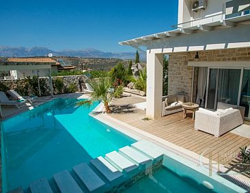 Vrijstaande woning in Pitsidia