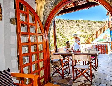 Vakantiehuis Kretisches Steinhaus mit Gemeinschaftspool