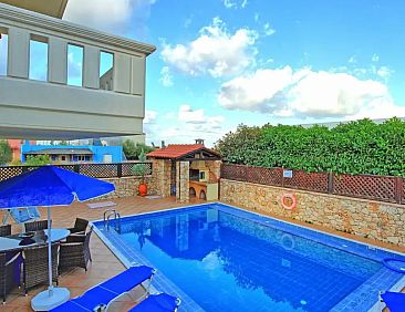 Villa Urian