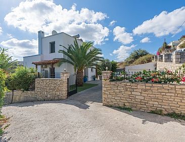 Vrijstaande woning in Agia Triada