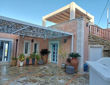 Geschakelde woning in Kamilari