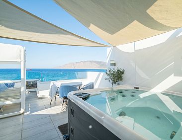 Vakantiehuis Neue Villa Moments am Meer mit Whirlpool, 50 m 