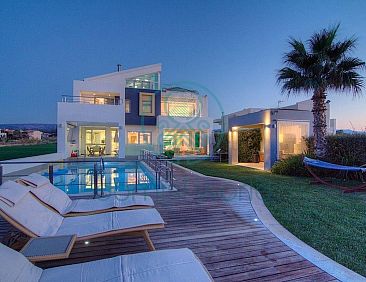 Vrijstaande woning in Sfakaki