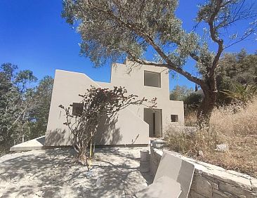 Vrijstaande woning in Listaros