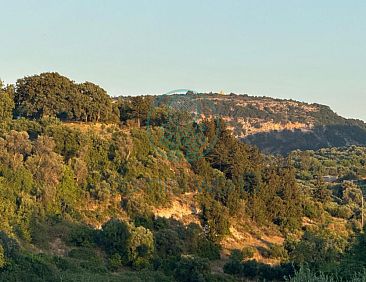 Geschakelde woning in Amnatos