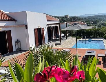 Villa Tichi