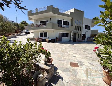 Vrijstaande woning in Agia Pelagia