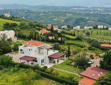 Vrijstaande woning in Heraclion Cretes, Agia Triada