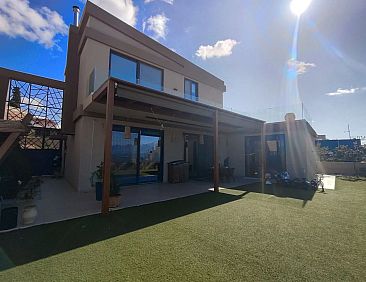 Vrijstaande woning in Heraclion Cretes, Agia Triada