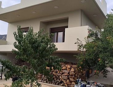 Vrijstaande woning in Heraclion Cretes, Agia Triada