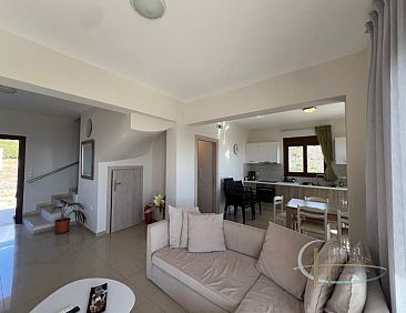 Vrijstaande woning in Triopetra