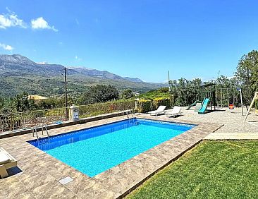 Villa Fem