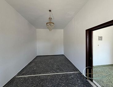 Geschakelde woning in Magarikari