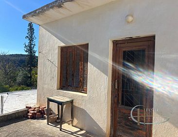 Vrijstaande woning in Faneromeni