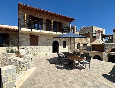 Villa Raki